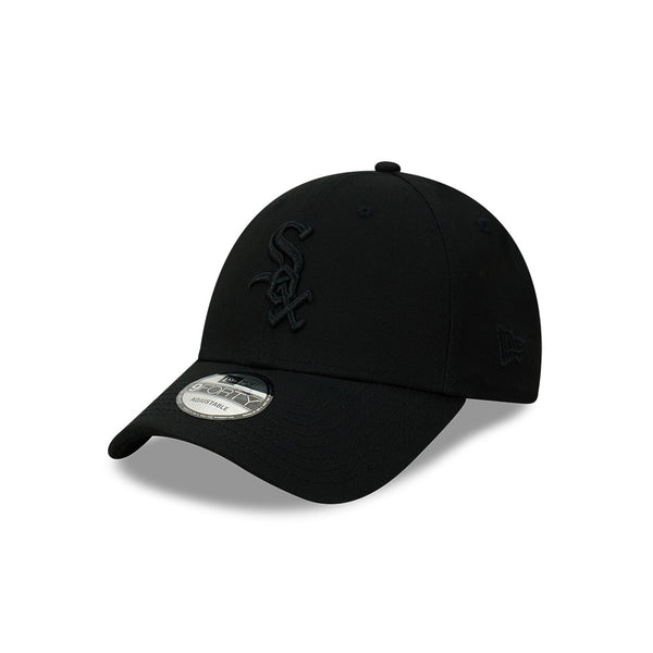 Chicago White Sox MLB Essentials Black on Black 9FORTY Adjustable