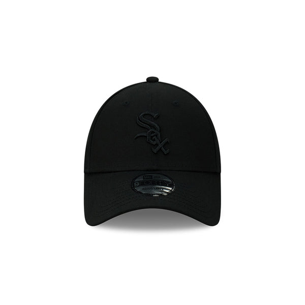 Chicago White Sox MLB Essentials Black on Black 9FORTY Adjustable