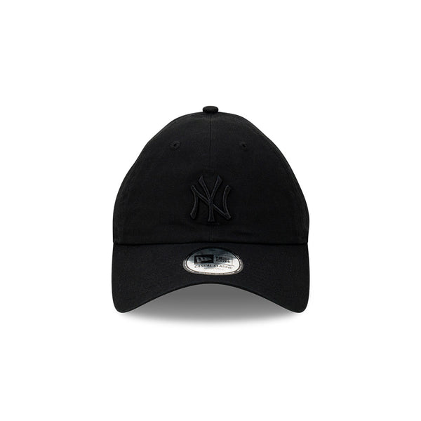 New York Yankees MLB Essentials Black on Black MiDi Casual Classic