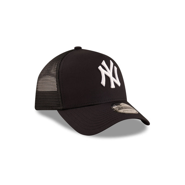 New York Yankees Global Design Black 9FORTY A-FRAME Trucker