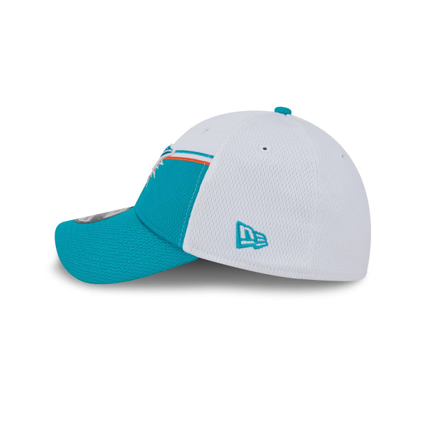 New Era Men's Miami Dolphins 2023 Sideline Team Color 39THIRTY Stretch Fit Hat - S/M Each