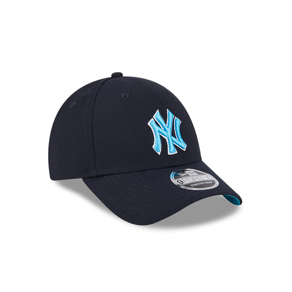 New York Yankees Father's Day Kids 9FORTY Stretch Snap