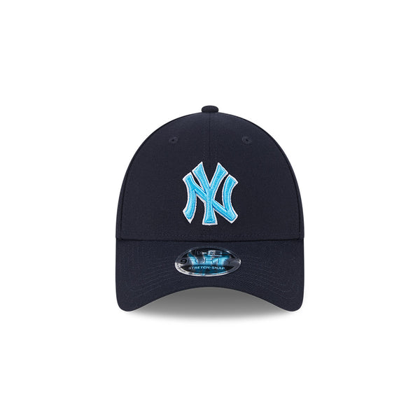 New York Yankees Father's Day Kids 9FORTY Stretch Snap