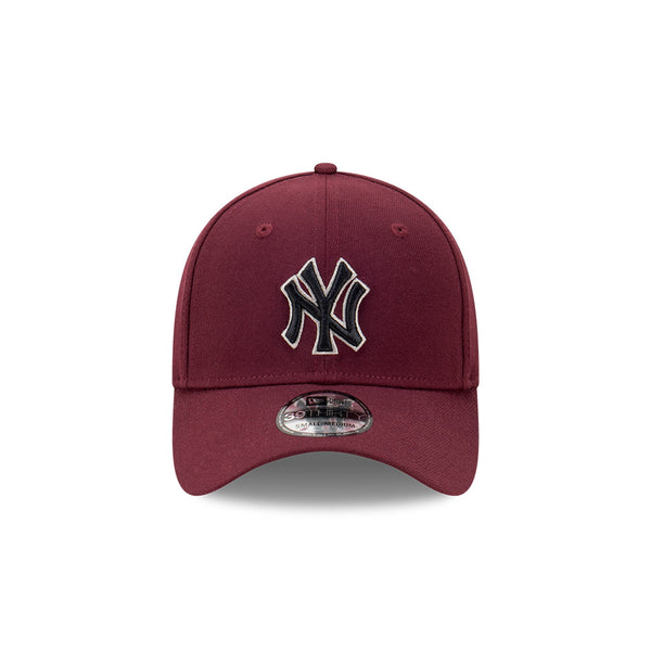 New York Yankees Seasonal Red 39THIRTY Stretch Fit