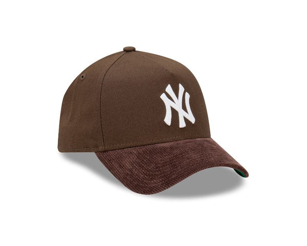 New York Yankees Beef Chainstitch 9FORTY A-Frame Snapback