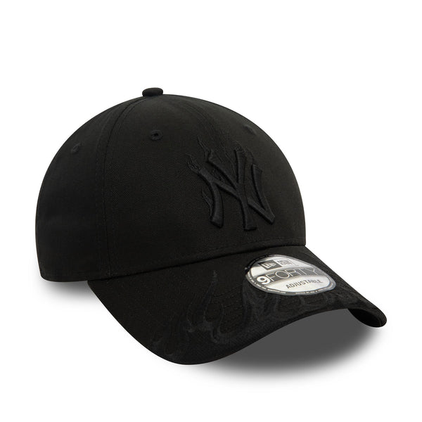 New York Yankees MLB Flame Black 9FORTY Adjustable