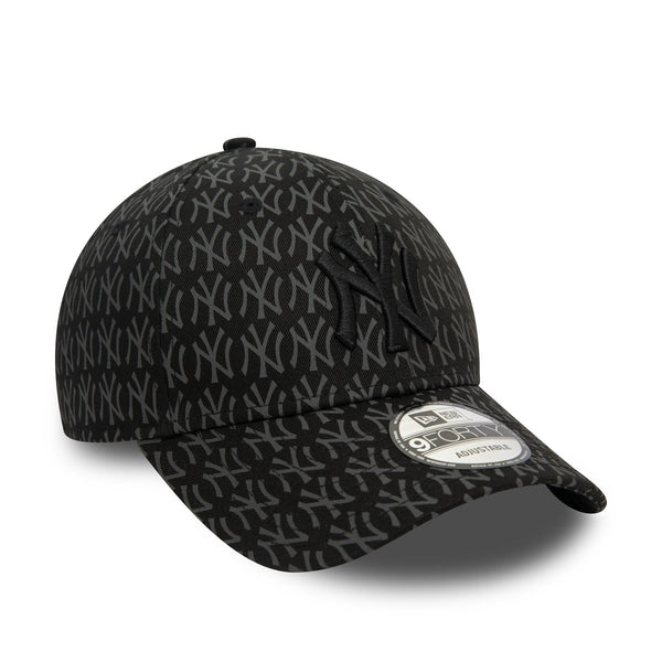 New York Yankees Team Monogram Black 9FORTY Adjustable