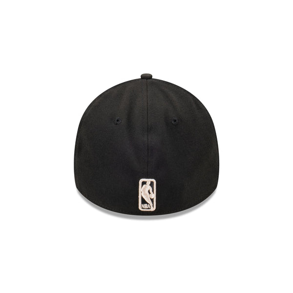 Chicago Bulls Black Stone 39THIRTY Fitted