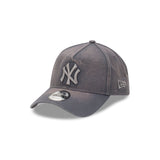 New York Yankees Tonal Snow Wash Graphite 9FORTY A-Frame Snapback