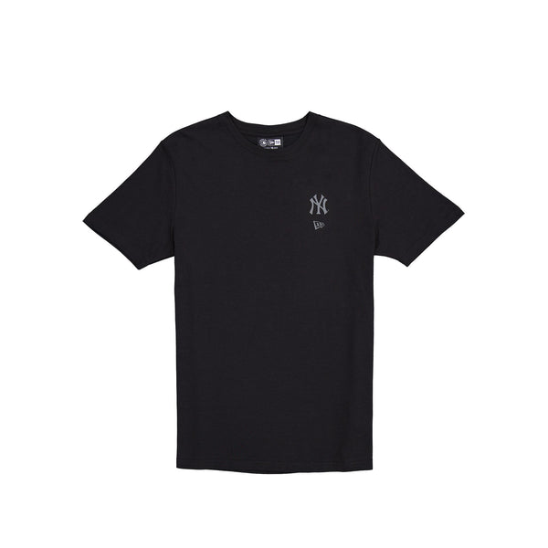 New York Yankees Logo Essentials T-Shirt Black