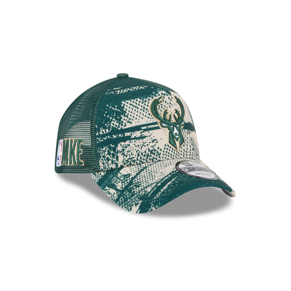 Milwaukee Bucks NBA Tip Off '24 9FORTY A-Frame Trucker