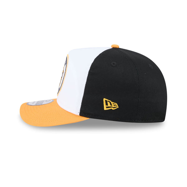 Boston Bruins NHL Official Team Colours Golfer