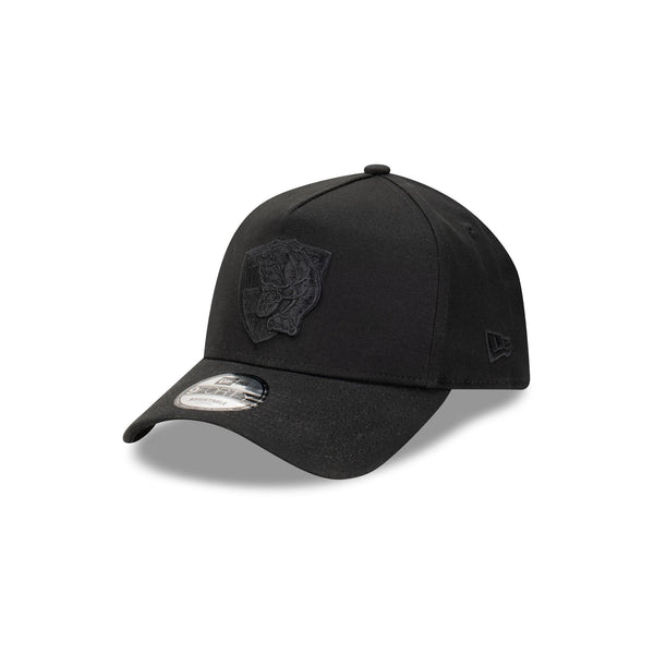 Western Bulldogs Black on Black 9FORTY A-Frame Snapback