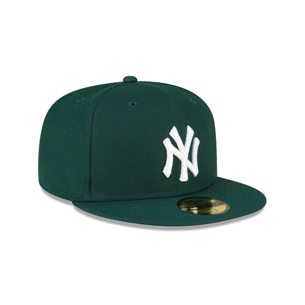 New Era, Accessories, Blue With A Green Under Brim New Era New York  Yankees Old Golfer Throwback
